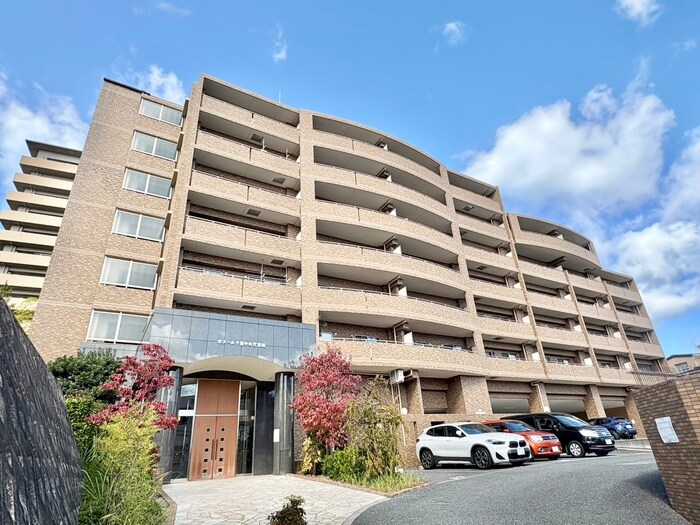 ﾎﾞﾇｰﾙ千里中央弐番館の物件外観写真