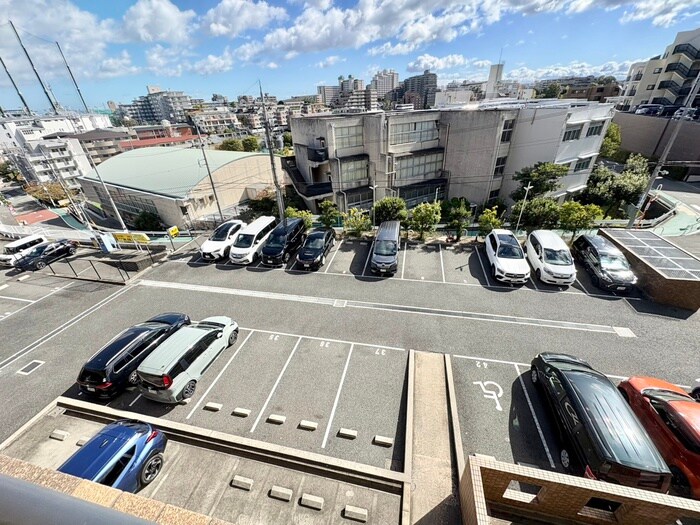 ﾎﾞﾇｰﾙ千里中央弐番館の物件外観写真