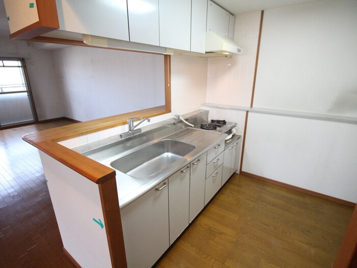 ﾎﾞﾇｰﾙ千里中央弐番館の物件内観写真