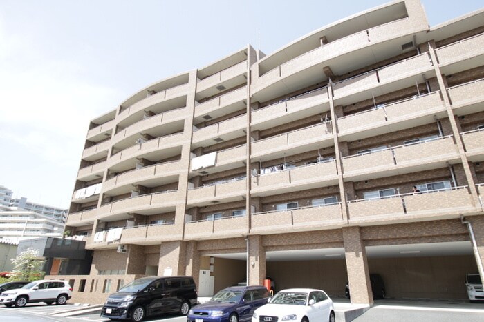 ﾎﾞﾇｰﾙ千里中央弐番館の物件外観写真