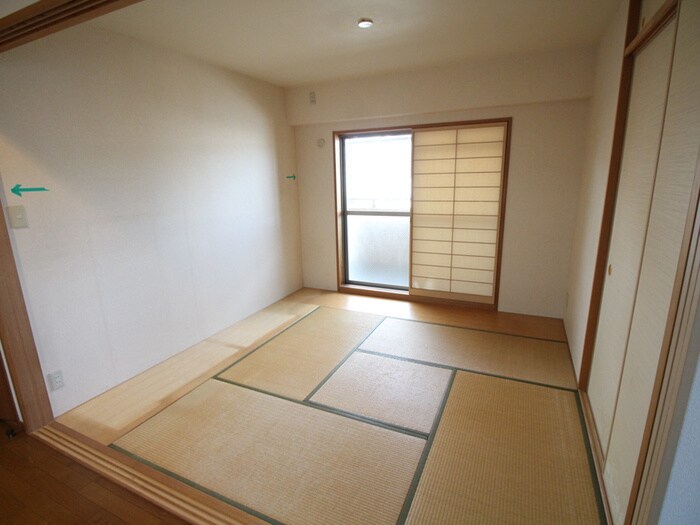 ﾎﾞﾇｰﾙ千里中央弐番館の物件内観写真