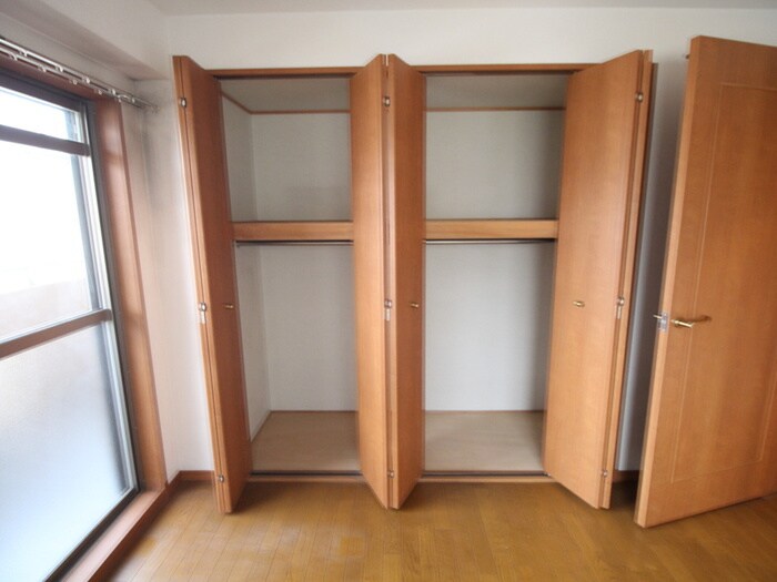 ﾎﾞﾇｰﾙ千里中央弐番館の物件内観写真