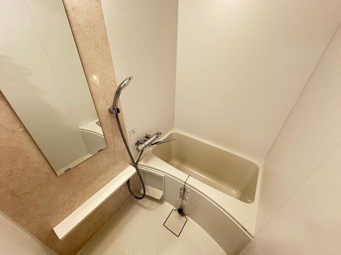 ｴｽﾘｰﾄﾞｻﾞｲｰｽﾄﾚｼﾞﾃﾞﾝｽ大阪城(202)の物件内観写真