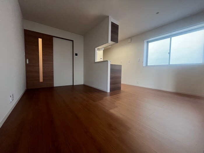 TRICERA Courtの物件内観写真