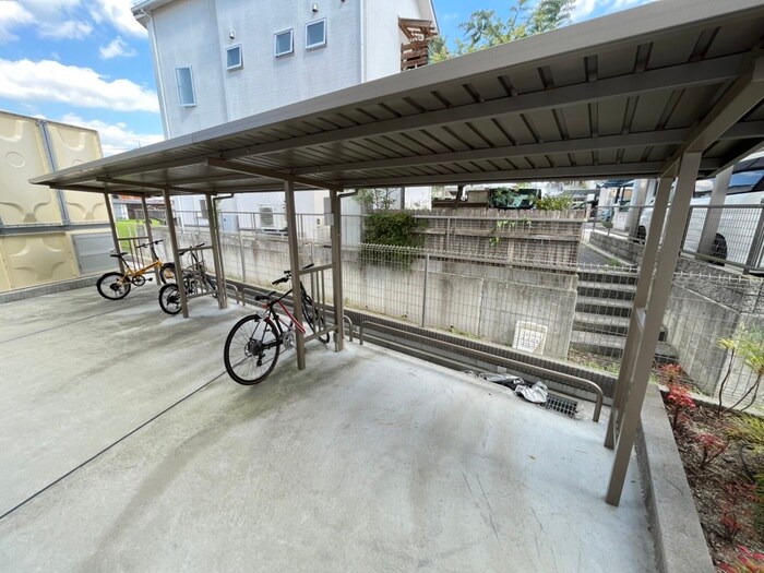 サザンクロスの物件外観写真