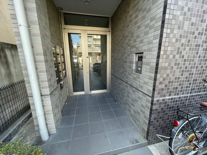 ヴァるメス・リヒト　にしうらの物件外観写真