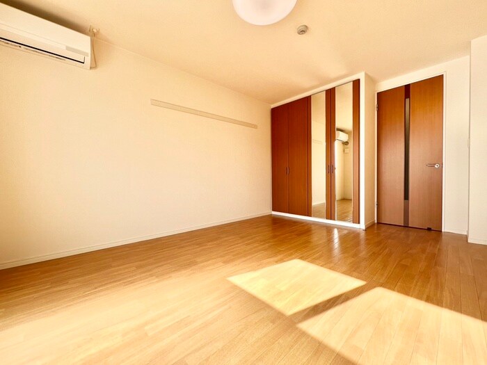 ヴァるメス・リヒト　にしうらの物件内観写真