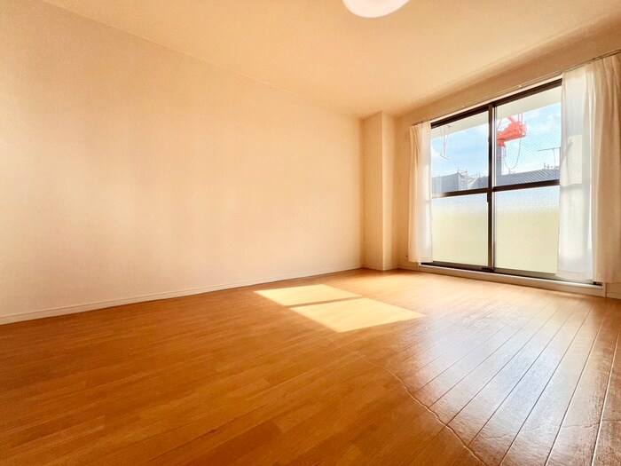 ヴァるメス・リヒト　にしうらの物件内観写真