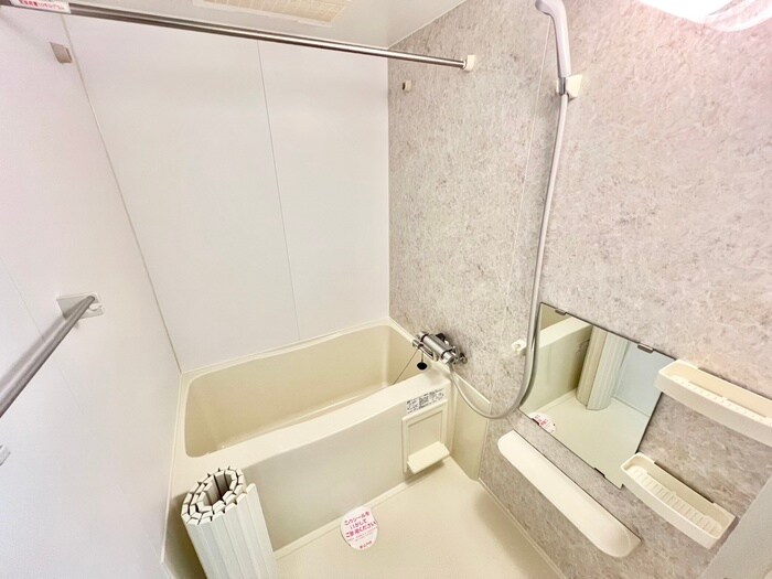 ヴァるメス・リヒト　にしうらの物件内観写真