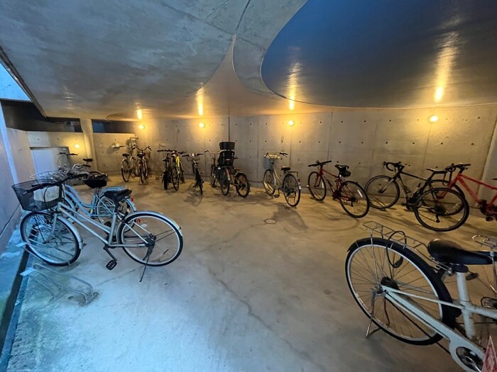 マナ－ハウスの物件外観写真