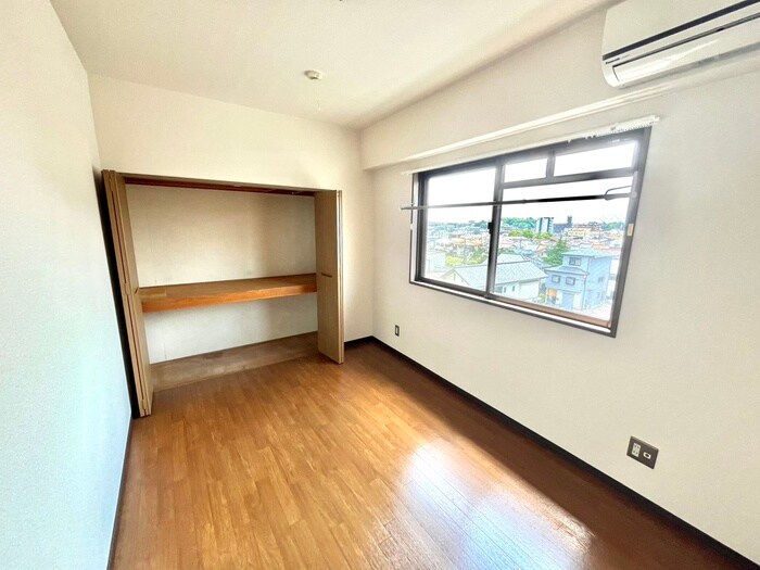 光陽川西マンションの物件内観写真