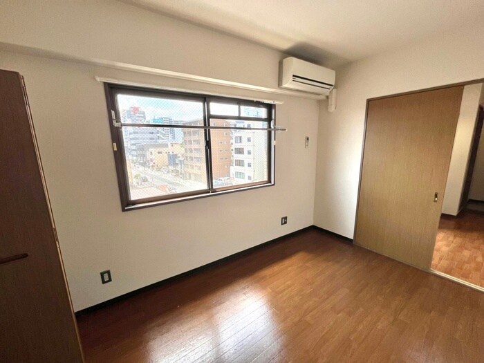 光陽川西マンションの物件内観写真