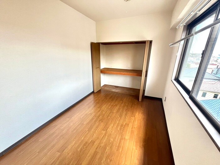 光陽川西マンションの物件内観写真