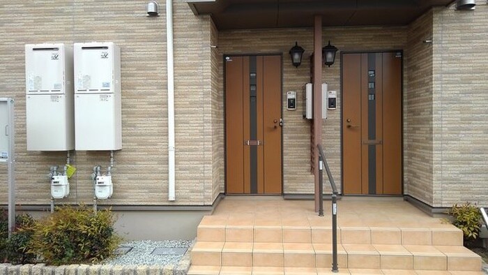 ルミエ－ルの物件外観写真