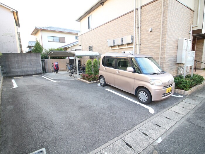 ルミエ－ルの物件外観写真