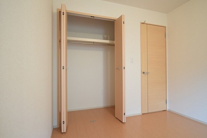 ルミエ－ルの物件内観写真