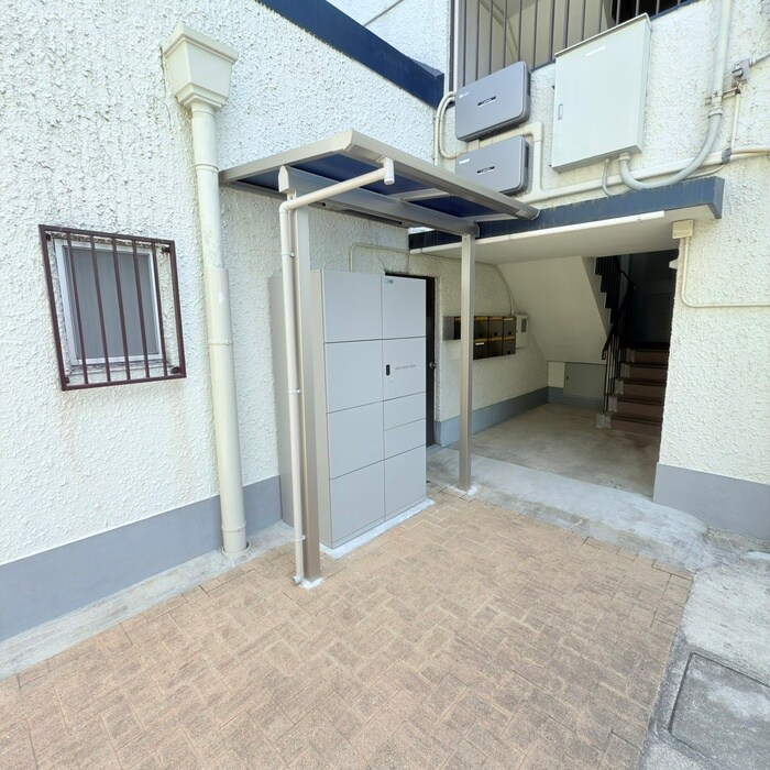 伸晃マンションの物件外観写真