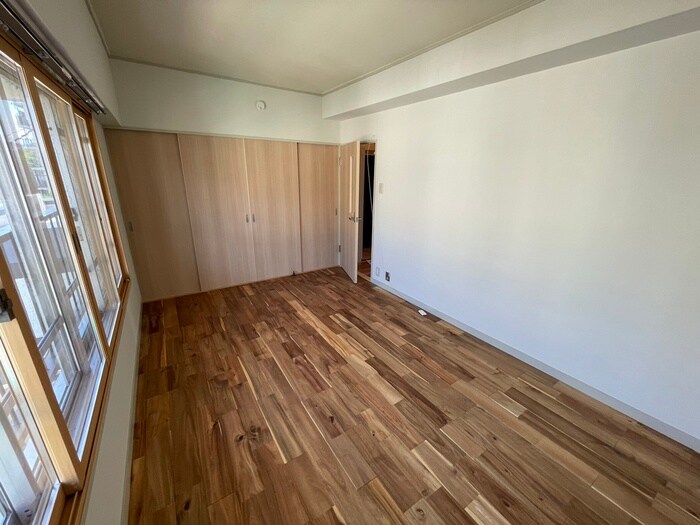 伸晃マンションの物件内観写真