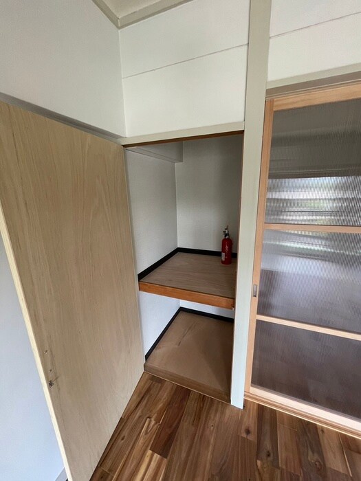 伸晃マンションの物件内観写真