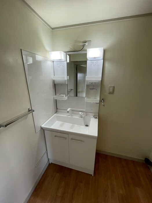 伸晃マンションの物件内観写真