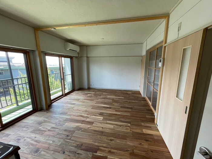 伸晃マンションの物件内観写真