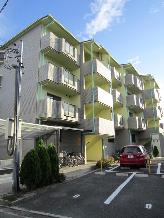 マーブル・コートの物件外観写真