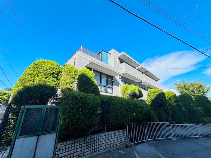 ロイヤル山芦屋の物件外観写真