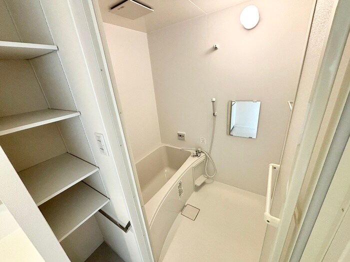 ロイヤル山芦屋の物件内観写真