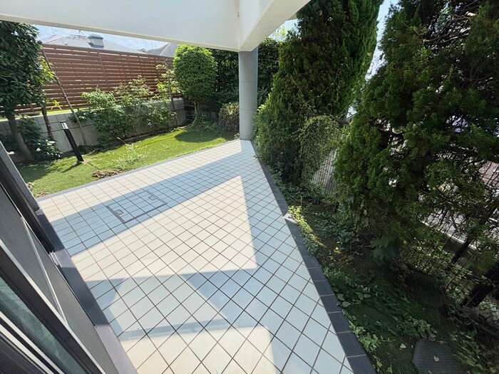 ロイヤル山芦屋の物件内観写真