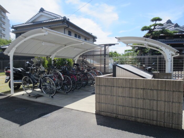 ル－セント・ヒルの物件外観写真