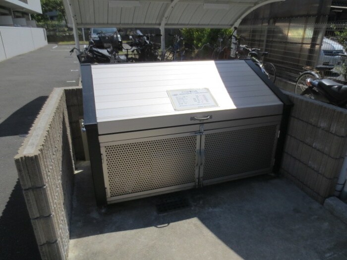 ル－セント・ヒルの物件外観写真