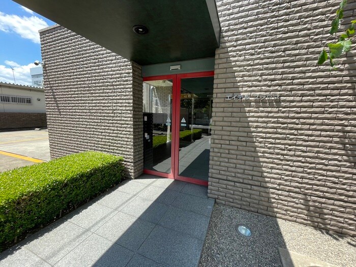 エイテルフラッツの物件外観写真