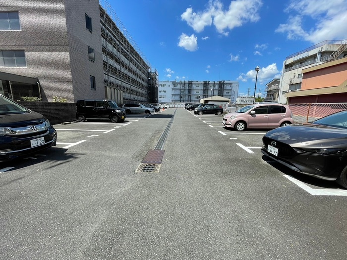 エイテルフラッツの物件外観写真