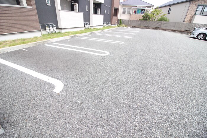 ヒルサイドウエガハラの物件外観写真