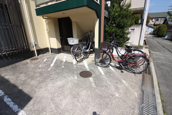 カ－サ３９６の物件外観写真