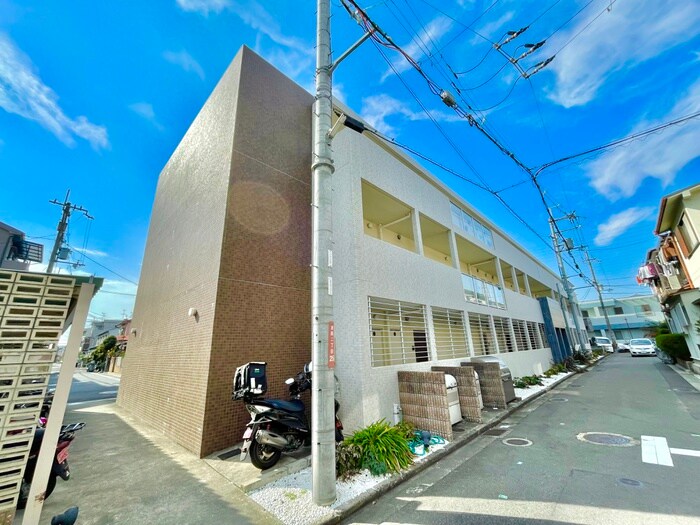 ＲＡＧＬＡＮ枚方の物件外観写真