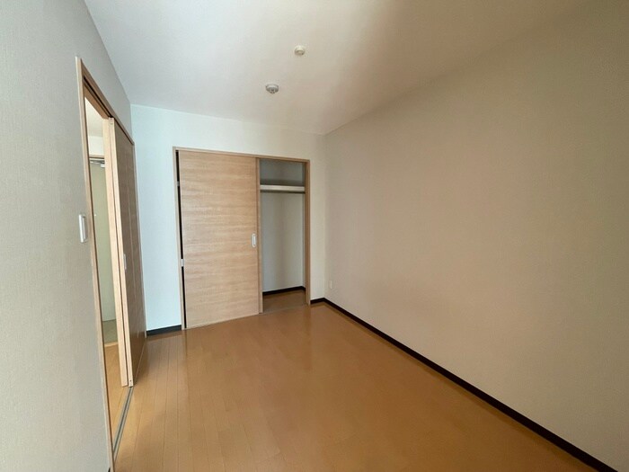 ＲＡＧＬＡＮ枚方の物件内観写真