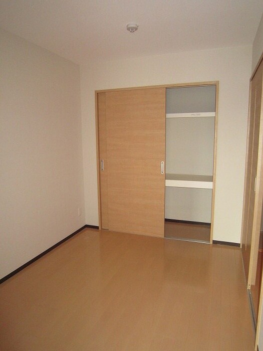 ＲＡＧＬＡＮ枚方の物件内観写真