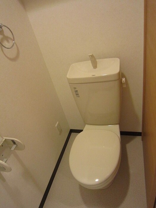 ＲＡＧＬＡＮ枚方の物件内観写真