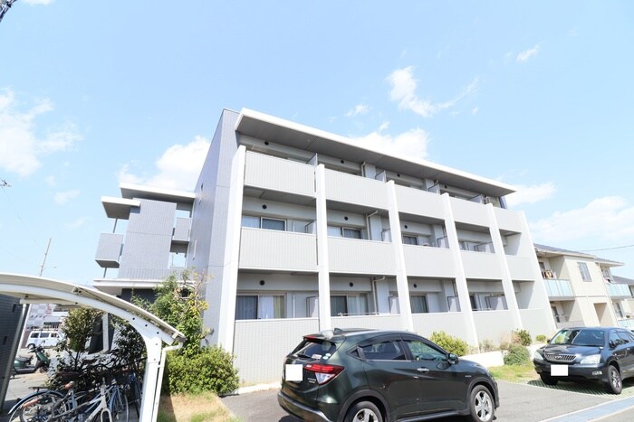 フロ－ラルエヴァンの物件外観写真