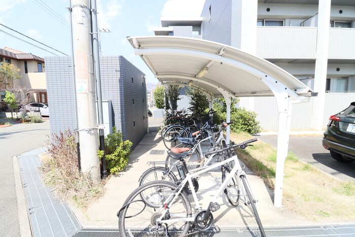 フロ－ラルエヴァンの物件外観写真