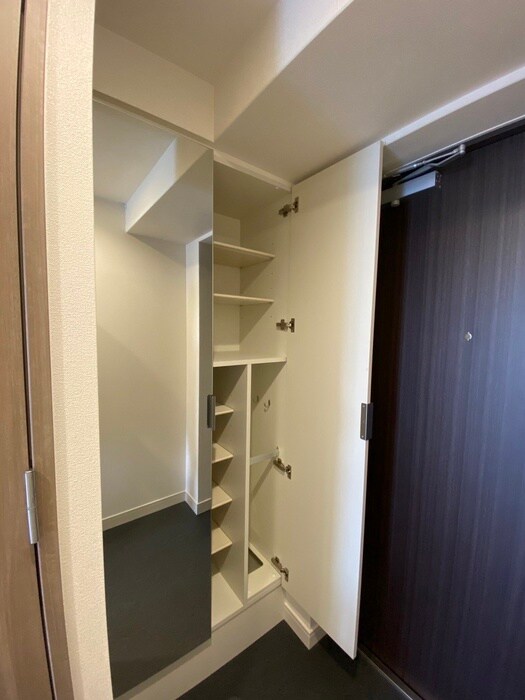 プレサンスOSAKA東中本エシデルの物件内観写真