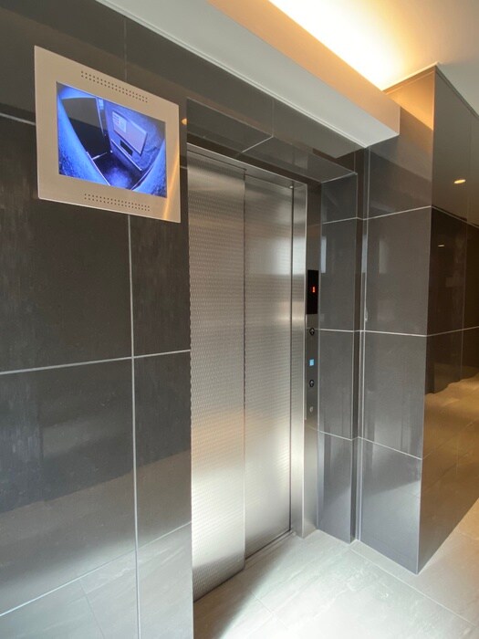 プレサンスOSAKA東中本エシデルの物件外観写真