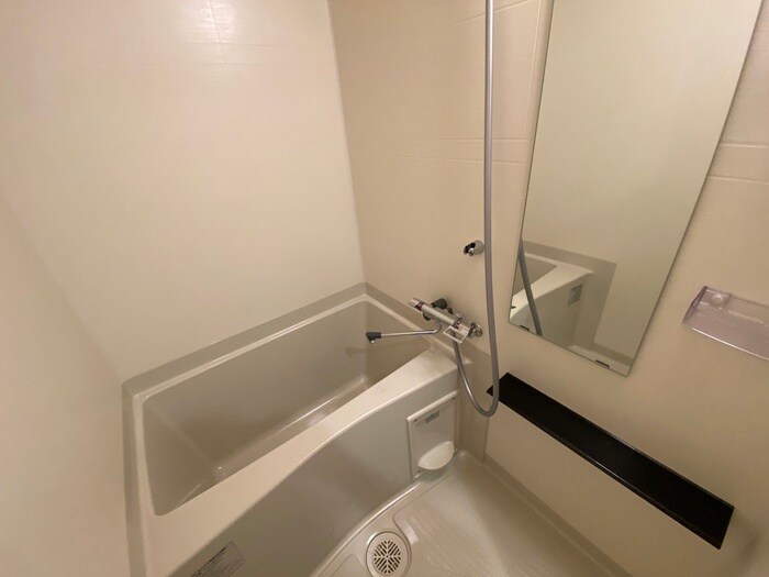 プレサンスOSAKA東中本エシデルの物件内観写真