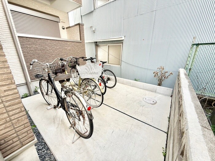 Kvell　Garden　香里の物件外観写真