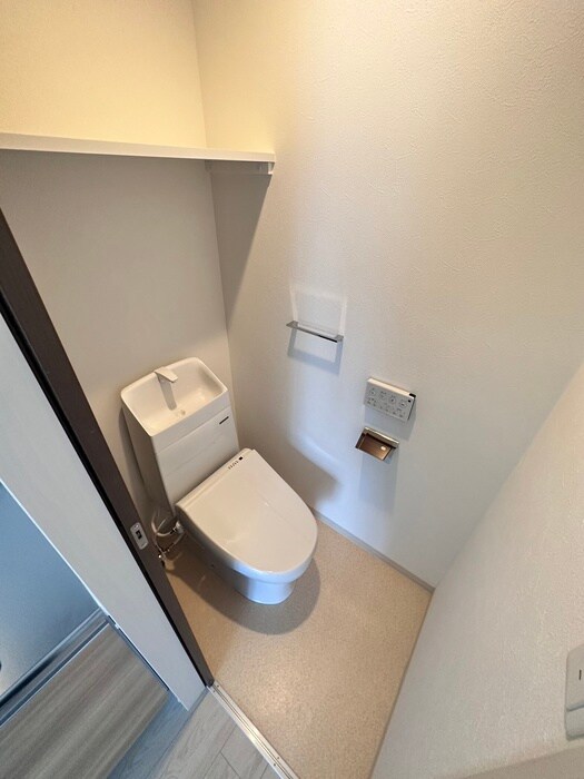 Kvell　Garden　香里の物件内観写真