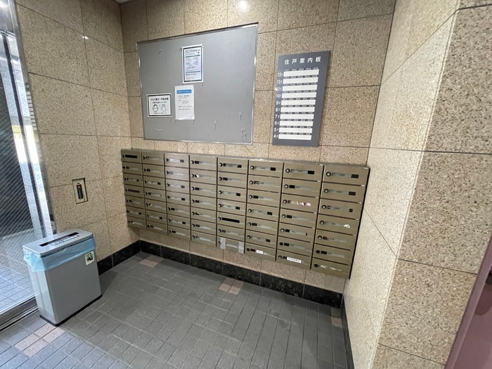 ストークコートの物件外観写真