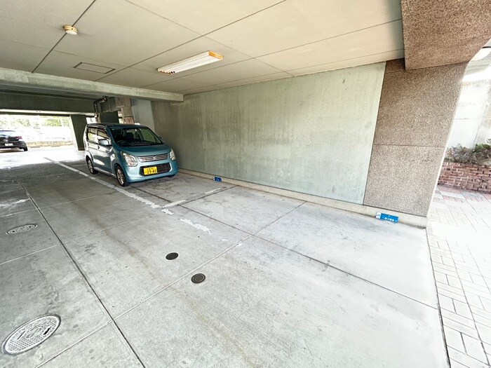 高辻ロイヤルフラッツの物件外観写真