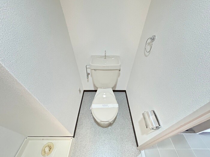 高辻ロイヤルフラッツの物件内観写真