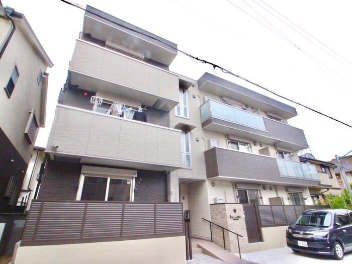 Ｄーｒｏｏｍ南塚口の物件外観写真